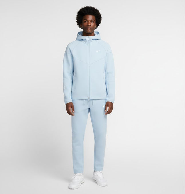 Conjunto Calça Nike x NOCTA Tech Fleece Blue Tint